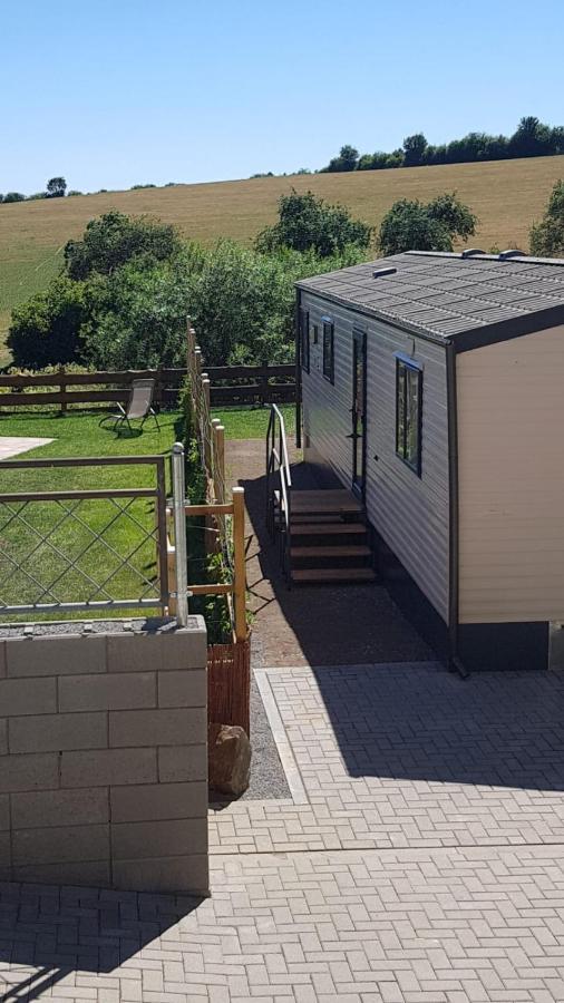Ferienhaus Chilllout Chalets Daun-Kradenbach ภายนอก รูปภาพ