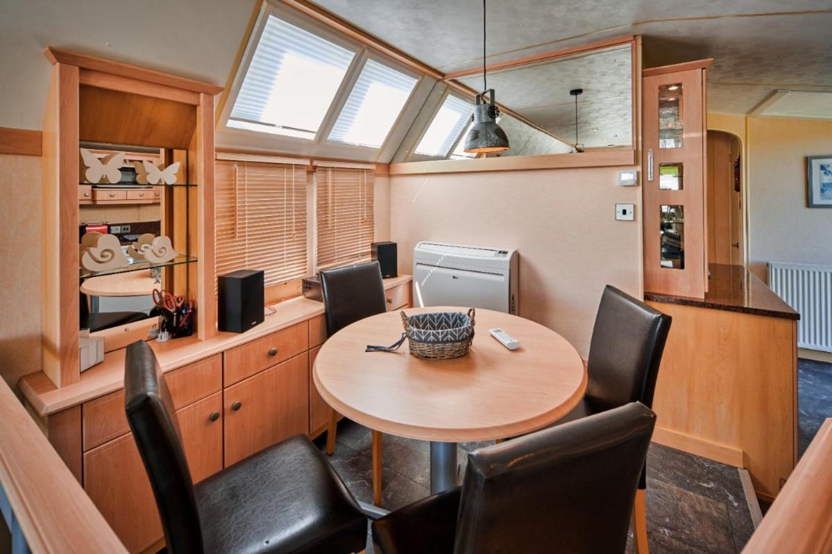 Ferienhaus Chilllout Chalets Daun-Kradenbach ภายนอก รูปภาพ