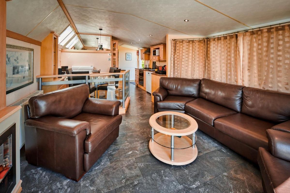 Ferienhaus Chilllout Chalets Daun-Kradenbach ภายนอก รูปภาพ